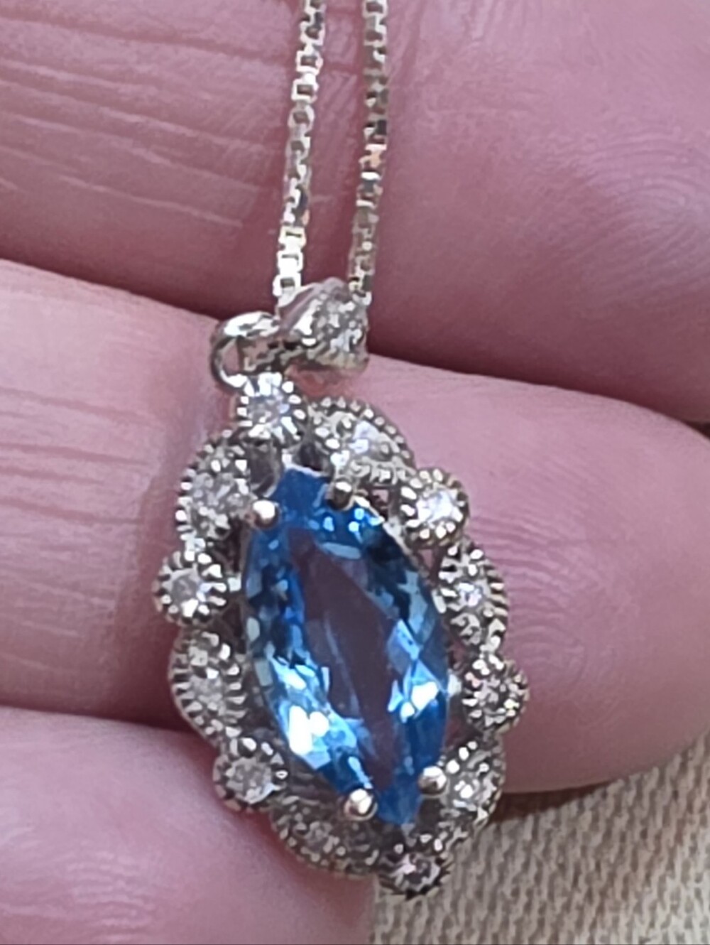 BLUE TOPAZ PENDANT AND EARRINGS SET| 925 Sterling silver 18In - Picture 4 of 6